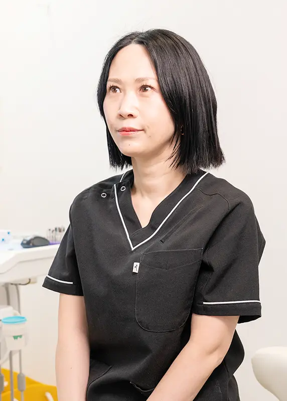 院長/歯科医師 栢場 美緒